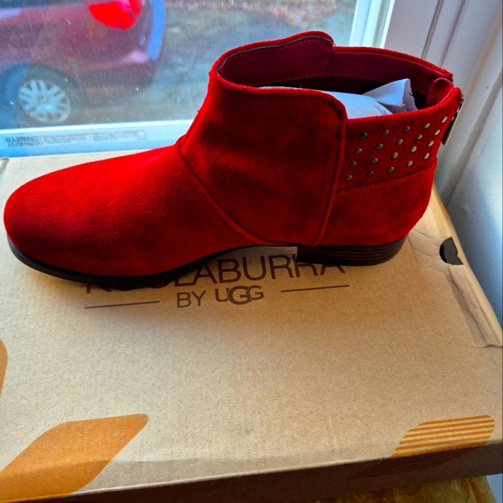 New in box wine color koolaburra suede bootie.